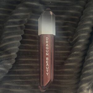 Dragun Beauty Liquid Lipstick - Rich Burgundy